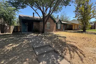 7483 Tiffany Meadows Ln, Fort Worth, TX 76140 - Photo 3