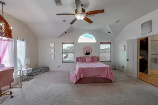 706 Gentry Dr, Arlington, TX 76018 - Photo 17