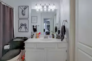 706 Gentry Dr, Arlington, TX 76018 - Photo 25