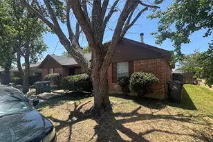 1036 Enfilar Ln, Arlington, TX 76017 - Photo 3