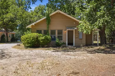 320 Kirven Avenue, Waxahachie, TX 75165 - Photo 17