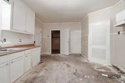 320 Kirven Avenue, Waxahachie, TX 75165 - Photo 7
