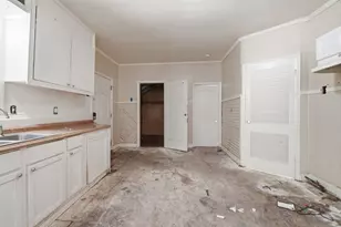 320 Kirven Ave, Waxahachie, TX 75165 - Photo 7