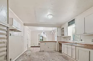 320 Kirven Ave, Waxahachie, TX 75165 - Photo 9