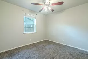 6025 Wester Ave, Fort Worth, TX 76133 - Photo 19