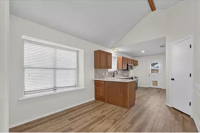 753 Red Oak Drive, Lewisville, TX 75067 - Photo 7