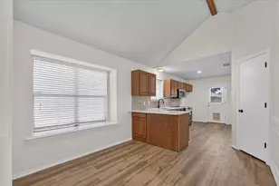 753 Red Oak Dr, Lewisville, TX 75067 - Photo 7