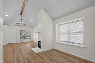 753 Red Oak Dr, Lewisville, TX 75067 - Photo 9