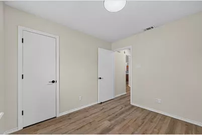 753 Red Oak Drive, Lewisville, TX 75067 - Photo 17