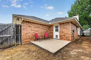 753 Red Oak Dr, Lewisville, TX 75067 - Photo 29