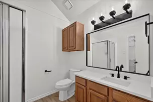 753 Red Oak Dr, Lewisville, TX 75067 - Photo 25