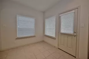 5921 Comanche Peak Dr, Fort Worth, TX 76179 - Photo 5