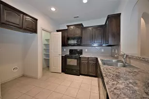 5921 Comanche Peak Dr, Fort Worth, TX 76179 - Photo 3