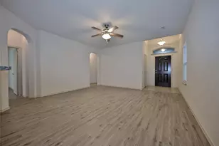 5921 Comanche Peak Dr, Fort Worth, TX 76179 - Photo 9
