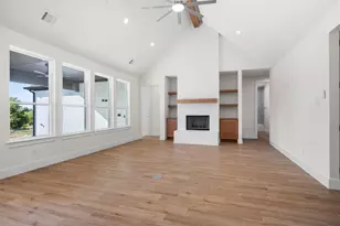 101 Barefoot Bay Blvd, Corsicana, TX 75109 - Photo 11