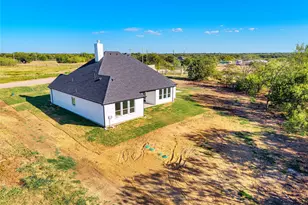 101 Barefoot Bay Blvd, Corsicana, TX 75109 - Photo 23