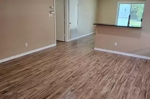 1437 Thornhill Ln, Little Elm, TX 75068 - Photo 5