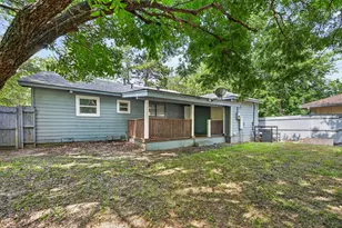 8323 Lapanto Ln, Dallas, TX 75227 - Photo 23