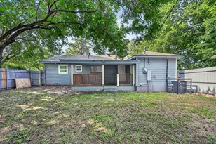 8323 Lapanto Ln, Dallas, TX 75227 - Photo 21