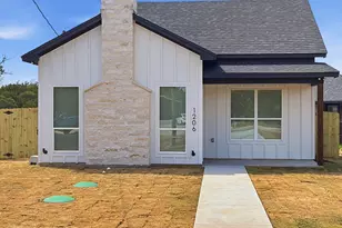 1206 Thicket Ct, Granbury, TX 76048 - Photo 3