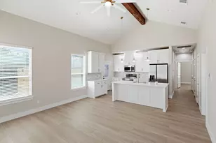 1206 Thicket Ct, Granbury, TX 76048 - Photo 17