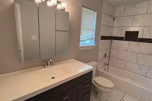 549 Neomi Ave, Dallas, TX 75217 - Photo 9