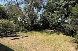 549 Neomi Ave, Dallas, TX 75217 - Photo 13