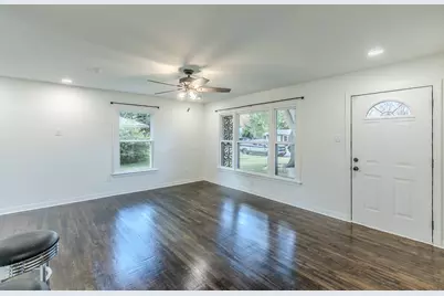 2200 N 52nd Street, Waco, TX 76710 - Photo 5
