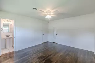 2200 N 52nd St, Waco, TX 76710 - Photo 11