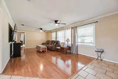919 Surry Place Drive, Cleburne, TX 76033 - Photo 7