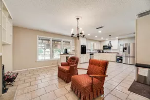 919 Surry Pl Dr, Cleburne, TX 76033 - Photo 9