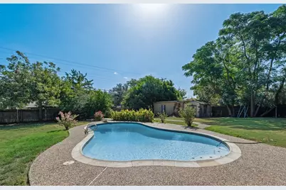919 Surry Place Drive, Cleburne, TX 76033 - Photo 1