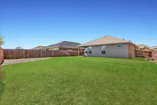 1402 Pleasanton Rd, Cleburne, TX 76033 - Photo 29