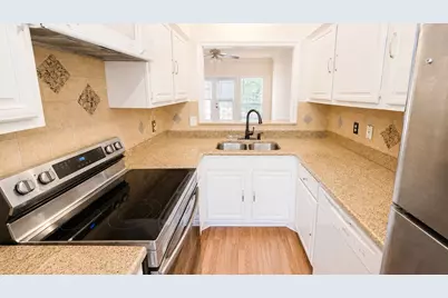 8550 Fair Oaks Crossing #114, Dallas, TX 75243 - Photo 7