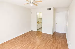8550 Fair Oaks Crossing, Dallas, TX 75243 - Photo 17