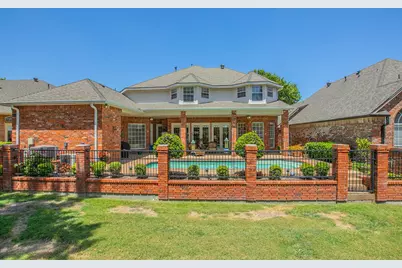 757 Village Green Drive, DeSoto, TX 75115 - Photo 35