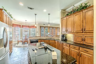 757 Village Green Drive, DeSoto, TX 75115 - Photo 7