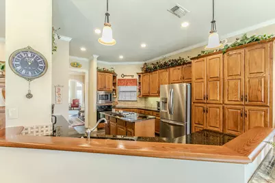 757 Village Green Drive, DeSoto, TX 75115 - Photo 5