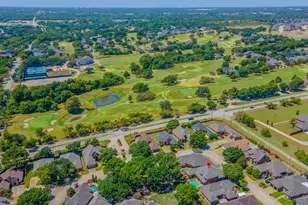 757 Village Green Dr, DeSoto, TX 75115 - Photo 37