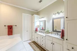 757 Village Green Dr, DeSoto, TX 75115 - Photo 15