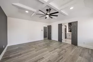 250 Kennedy Dr, Crowley, TX 76036 - Photo 9