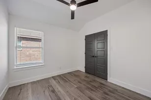 250 Kennedy Dr, Crowley, TX 76036 - Photo 19
