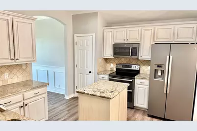 2106 Renaissance Drive, Denison, TX 75020 - Photo 5