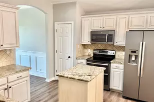 2106 Renaissance Dr, Denison, TX 75020 - Photo 5