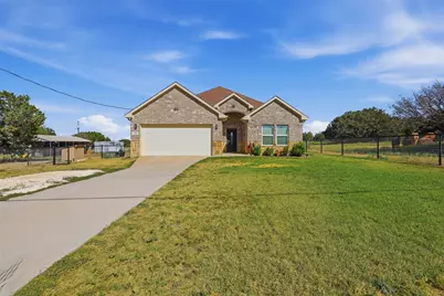 328 Ridge Drive N, Cleburne, TX 76033 - Photo 1
