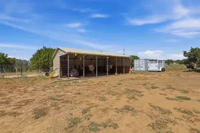 328 Ridge Drive N, Cleburne, TX 76033 - Photo 25