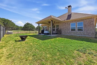 328 Ridge Drive N, Cleburne, TX 76033 - Photo 23