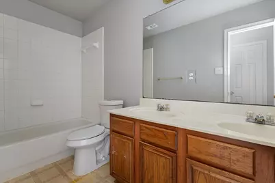 7920 Glenway Drive, Dallas, TX 75249 - Photo 27