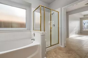 7920 Glenway Dr, Dallas, TX 75249 - Photo 19