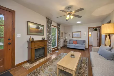 4000 Medford Road, Fort Worth, TX 76103 - Photo 3